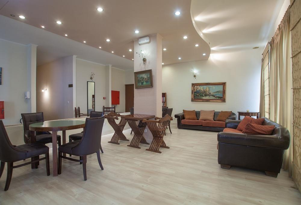 Alexandros Hotel Perama  Eksteriør billede